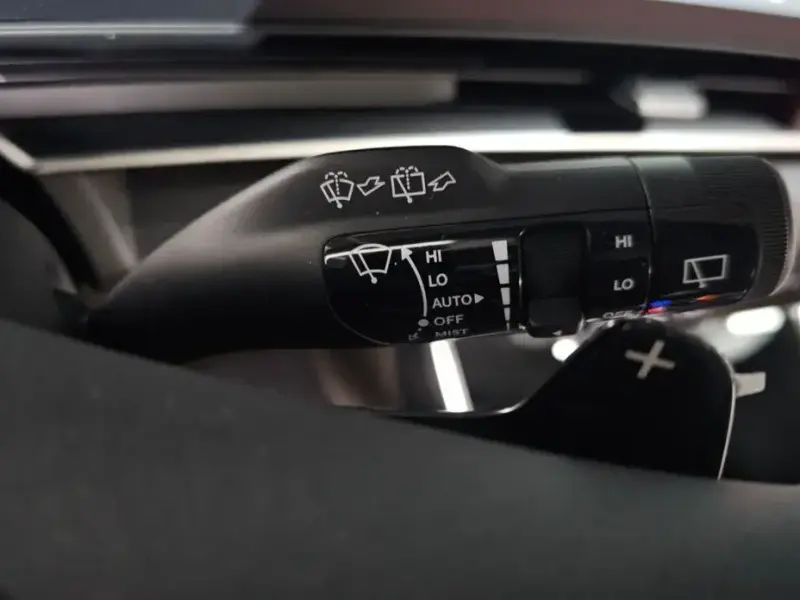 2025 Kia Carnival с пробегом 4 396 км