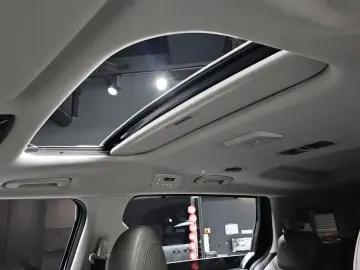 2024 Kia Carnival с пробегом 10 457 км