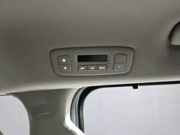 2025 Kia Carnival с пробегом 4 396 км