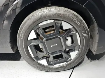 2024 Kia Carnival с пробегом 41 517 км