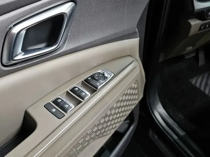 2024 Kia Carnival с пробегом 41 517 км