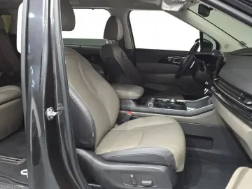 2024 Kia Carnival с пробегом 45 518 км