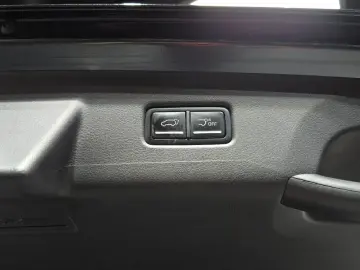2024 Kia Carnival с пробегом 45 518 км