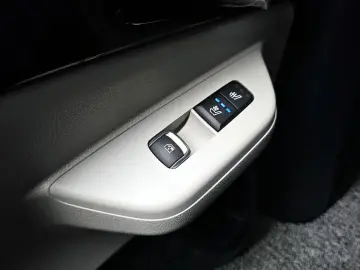 2024 Kia Carnival с пробегом 3 512 км