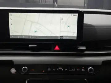 2024 Kia Carnival с пробегом 36 571 км