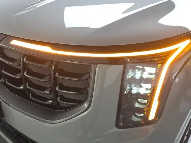 2025 Kia Carnival с пробегом 10 917 км
