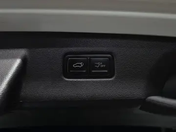 2024 Kia Carnival с пробегом 36 571 км
