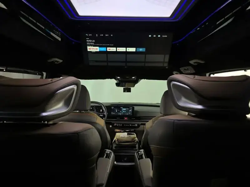2025 Kia Carnival с пробегом 14 751 км