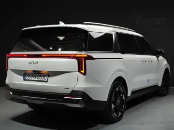 2025 Kia Carnival с пробегом 55 149 км
