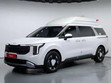 2025 Kia Carnival с пробегом 179 км
