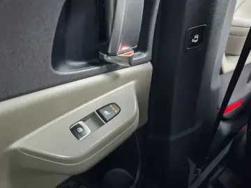 2024 Kia Carnival с пробегом 49 205 км