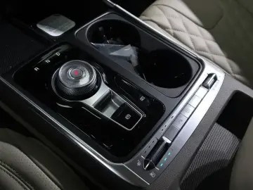 2026 Kia Carnival с пробегом 776 км