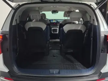 2024 Kia Carnival с пробегом 19 087 км