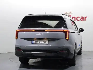 2024 Kia Carnival с пробегом 54 032 км