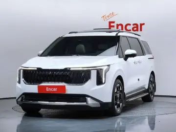 2024 Kia Carnival с пробегом 35 170 км
