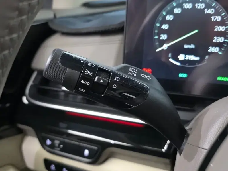 2024 Kia Carnival с пробегом 54 032 км