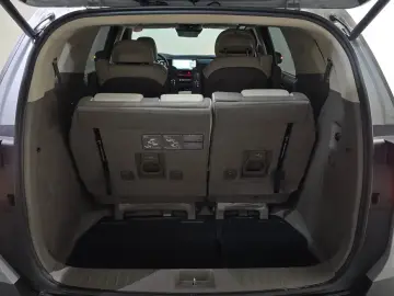 2024 Kia Carnival с пробегом 54 032 км