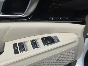 2025 Kia Carnival с пробегом 3 434 км