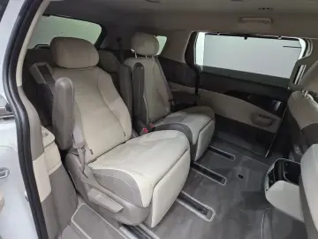 2025 Kia Carnival с пробегом 3 434 км