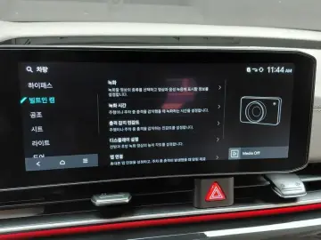 2025 Kia Carnival с пробегом 9 275 км