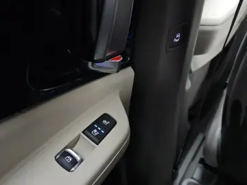 2024 Kia Carnival с пробегом 37 355 км