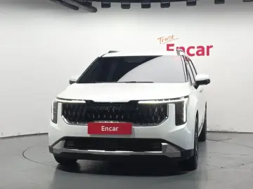 2025 Kia Carnival с пробегом 9 863 км
