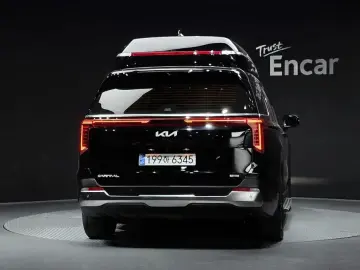 2024 Kia Carnival с пробегом 72 657 км