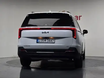 2026 Kia Carnival с пробегом 10 км