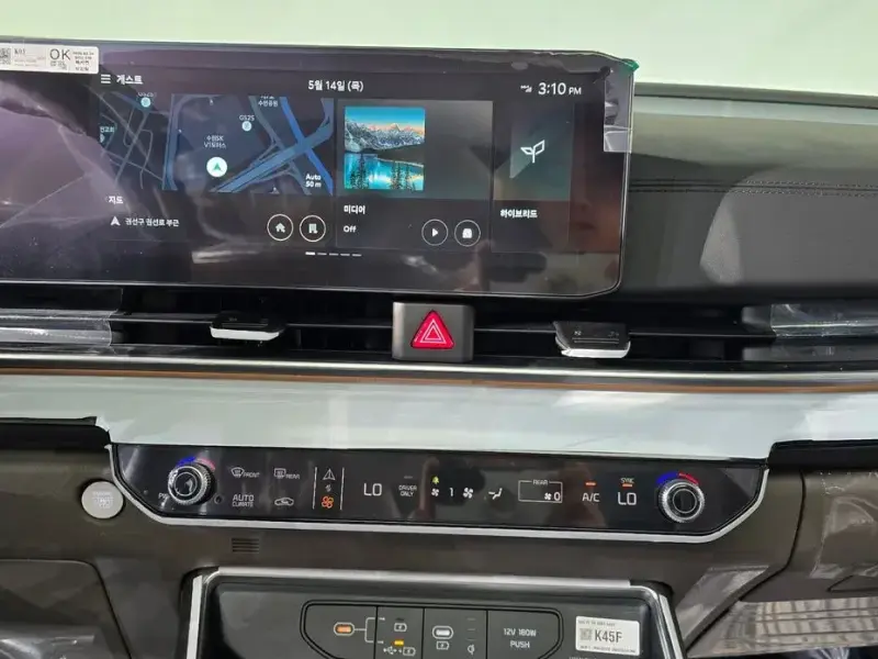 2026 Kia Carnival с пробегом 10 км