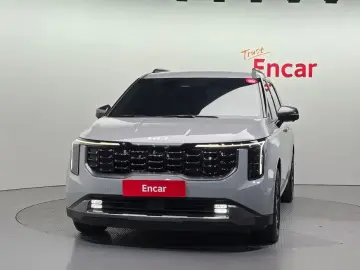 2025 Kia Carnival с пробегом 16 028 км