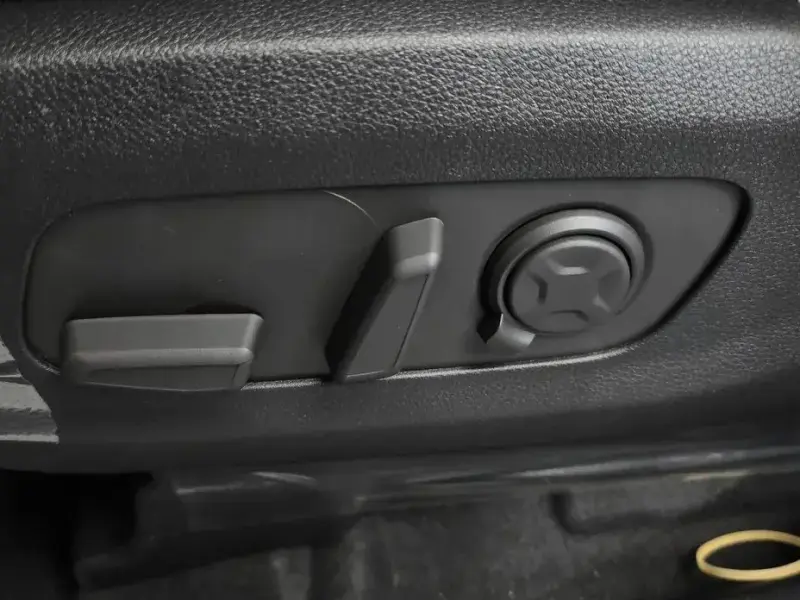 2026 Kia Carnival с пробегом 10 км