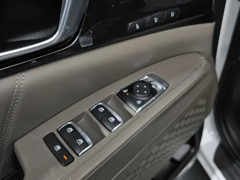 2026 Kia Carnival с пробегом 10 км