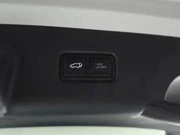 2026 Kia Carnival с пробегом 10 км