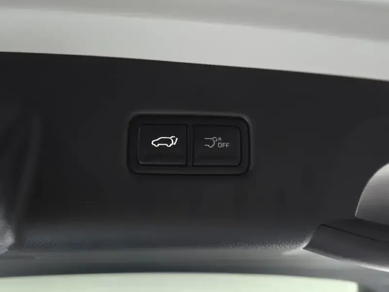 2026 Kia Carnival с пробегом 10 км