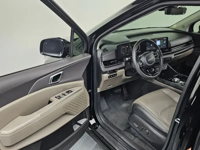 2024 Kia Carnival с пробегом 34 946 км