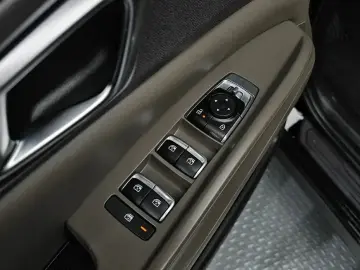 2024 Kia Carnival с пробегом 34 946 км