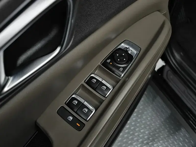 2024 Kia Carnival с пробегом 34 946 км