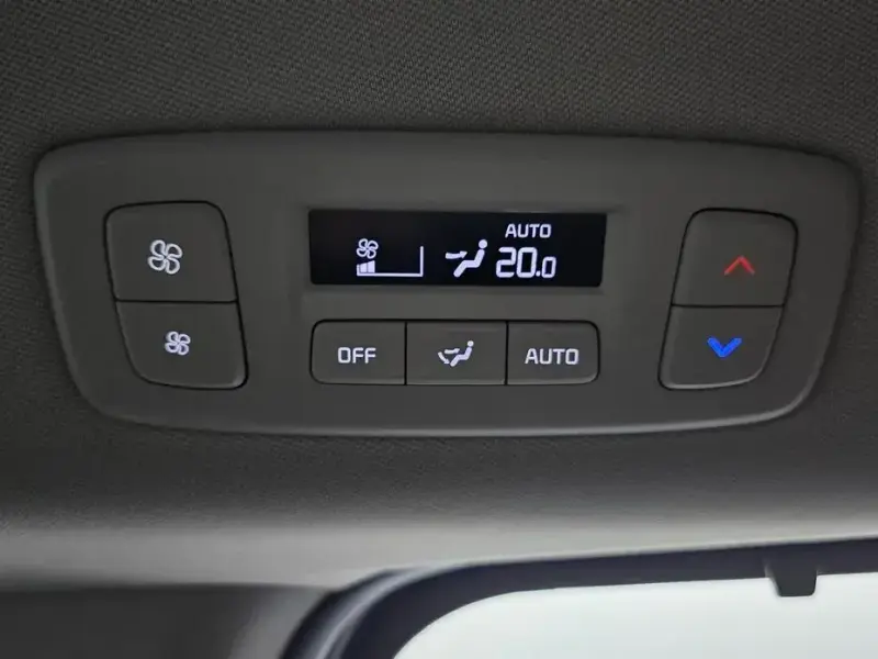 2024 Kia Carnival с пробегом 34 946 км