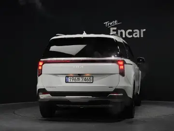 2024 Kia Carnival с пробегом 38 382 км