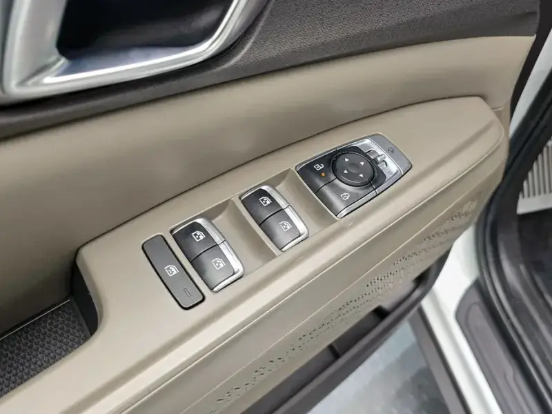 2024 Kia Carnival с пробегом 41 007 км