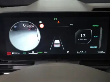2025 Kia Carnival с пробегом 13 182 км