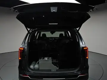 2024 Kia Carnival с пробегом 57 483 км