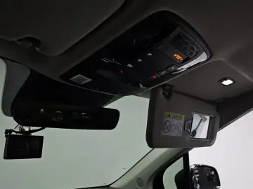 2024 Kia Carnival с пробегом 57 483 км