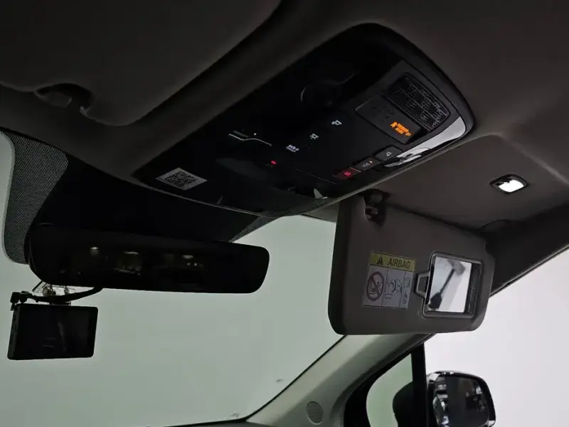 2024 Kia Carnival с пробегом 57 483 км