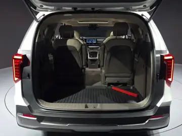 2025 Kia Carnival с пробегом 13 182 км