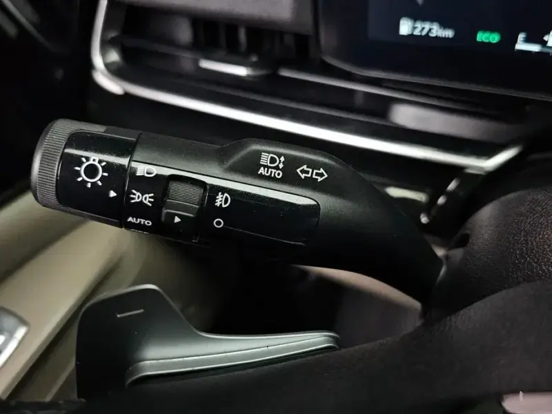 2024 Kia Carnival с пробегом 57 483 км