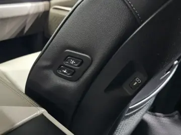 2024 Kia Carnival с пробегом 57 483 км