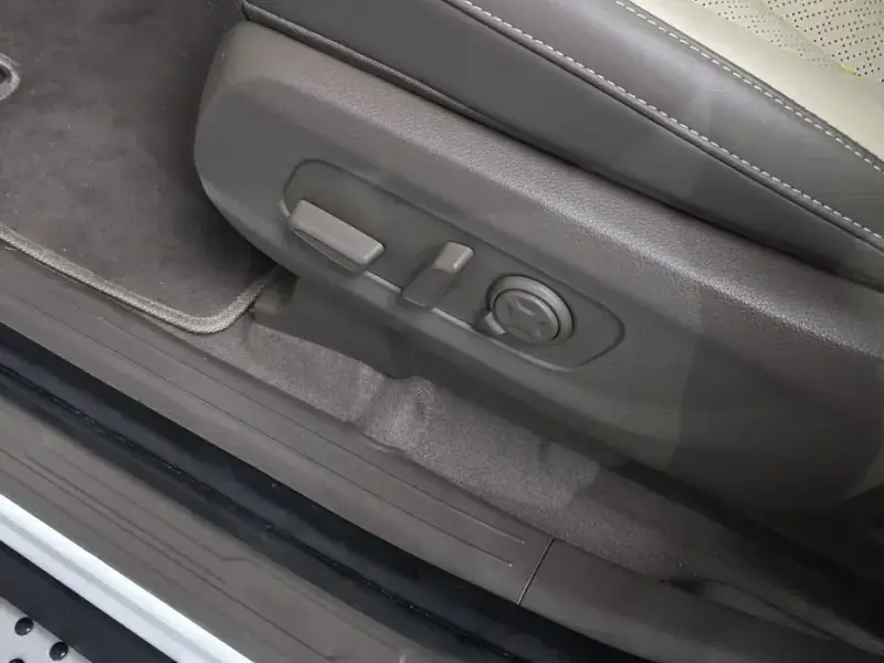 2025 Kia Carnival с пробегом 13 182 км