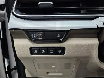 2026 Kia Carnival с пробегом 56 км
