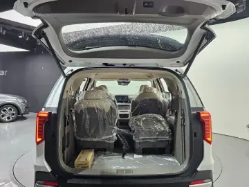 2026 Kia Carnival с пробегом 56 км